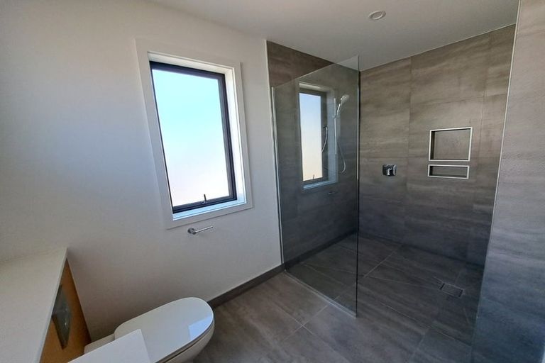 Photo of property in 18c Spinella Drive, Bayview, Auckland, 0629