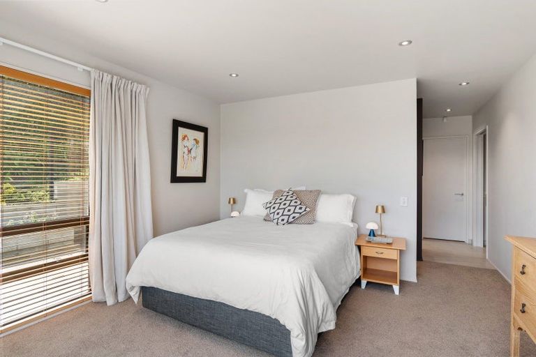 Photo of property in 12 Millway Place, Huntsbury, Christchurch, 8022