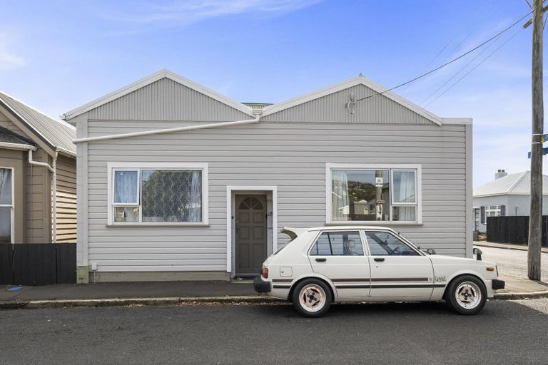 Photo of property in 29 Wesley Street, South Dunedin, Dunedin, 9012