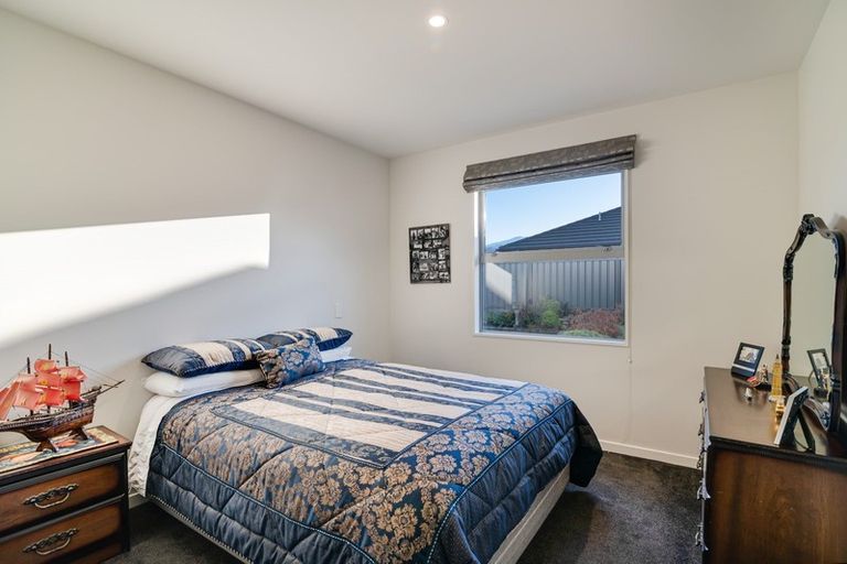 Photo of property in 8 Electric Place, Cromwell, 9310