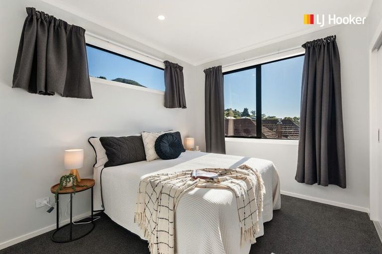 Photo of property in 7a Athol Place, Ravensbourne, Dunedin, 9022