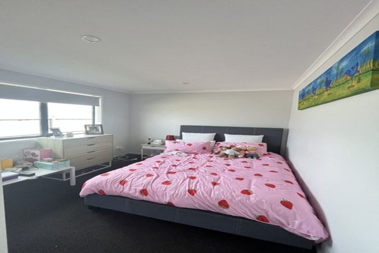 Photo of property in 22 Calder Crescent, Pokeno, 2402