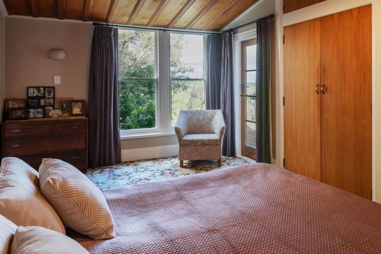 Photo of property in 102 Mount Curl Road, Hunterville, 4784