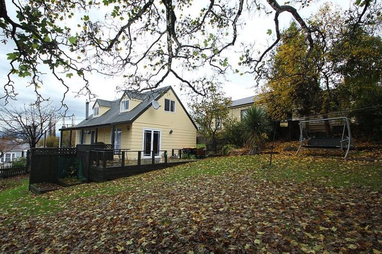 Photo of property in 8 Denton Street, Gore, 9710