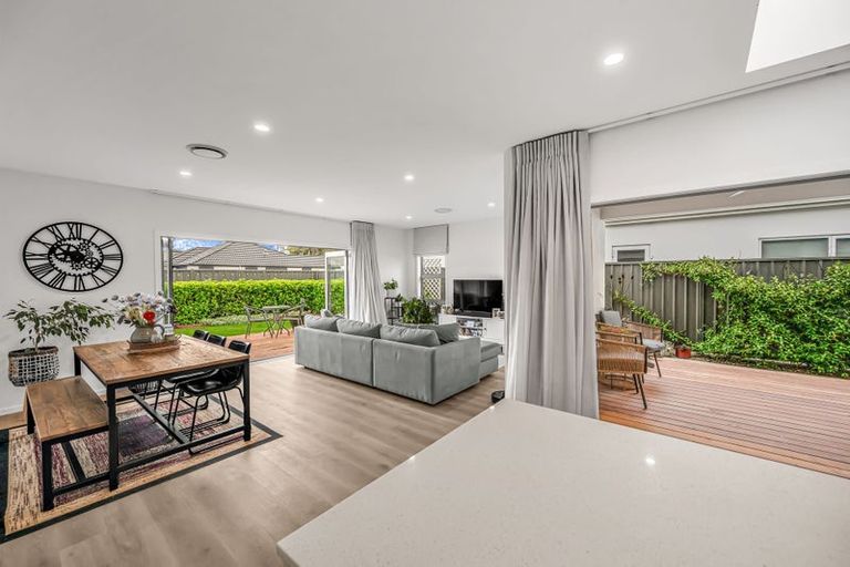 Photo of property in 47 Pelorus Avenue, Poraiti, Napier, 4112