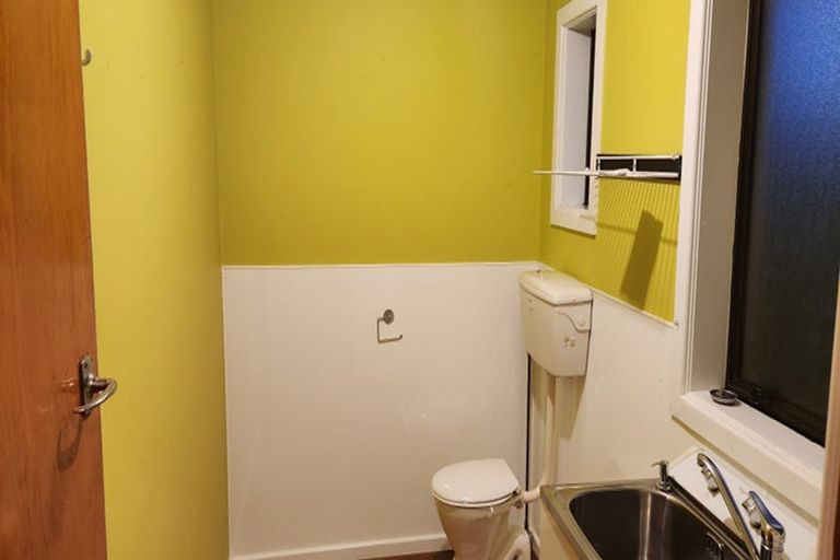 Photo of property in 79 Cargill Street, Waikiwi, Invercargill, 9810