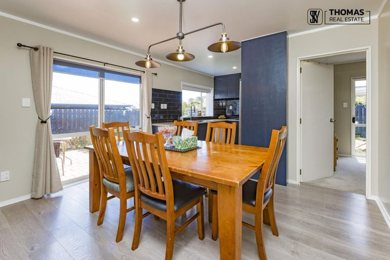 Photo of property in 9 Settlers Cove, Weymouth, Auckland, 2103