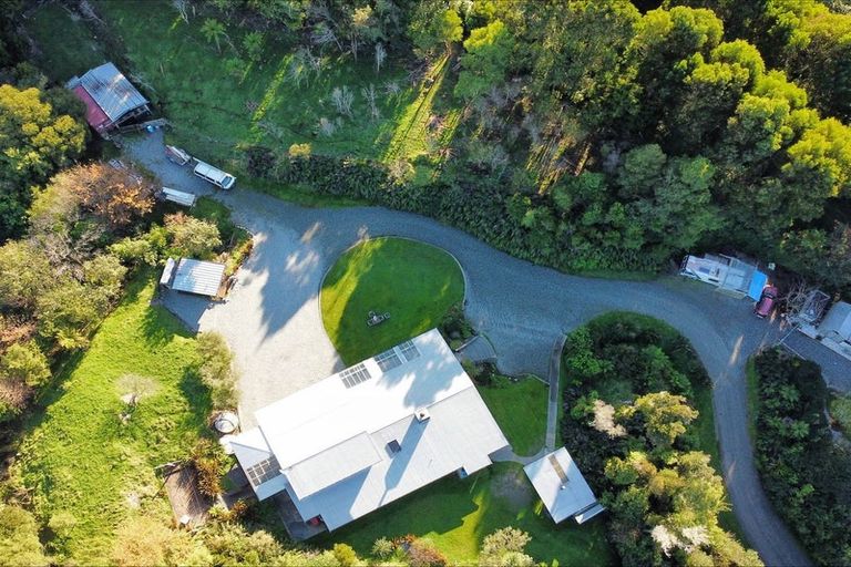 Photo of property in 572 Rutherglen Road, Marsden, Greymouth, 7872