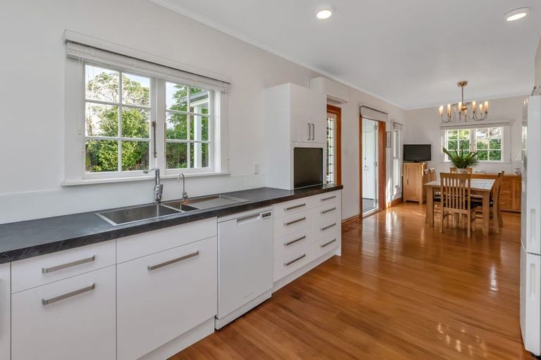 Photo of property in 2 Drummond Street, Regent, Whangarei, 0112