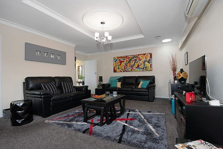 Photo of property in 3 Sutherland Crescent, Westbrook, Palmerston North, 4412