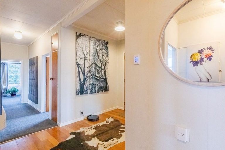 Photo of property in 33 Porangahau Road, Waipukurau, 4200