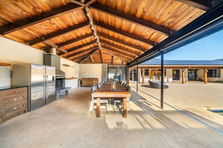 Photo of property in 53 State Highway 58, Pauatahanui, Porirua, 5381