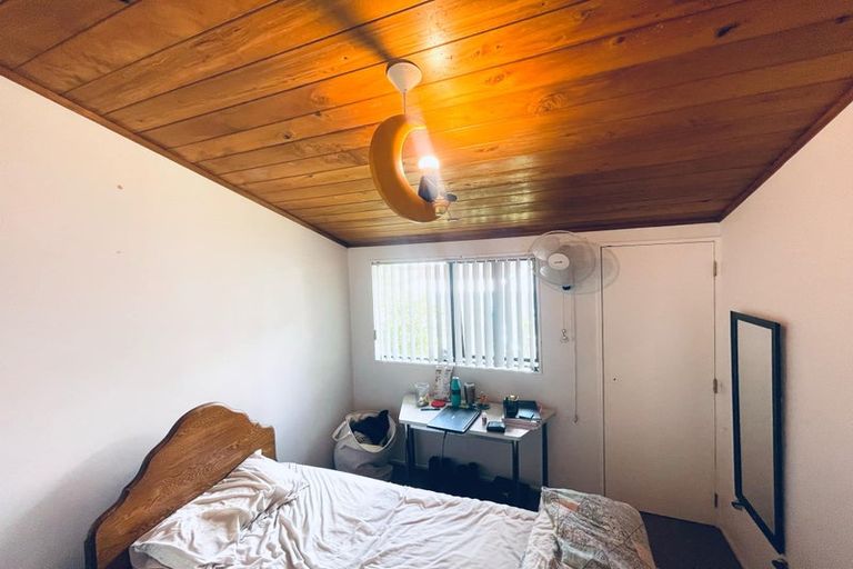 Photo of property in 372 Swanson Road, Ranui, Auckland, 0612