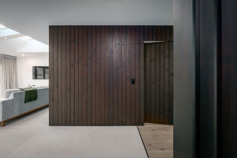 Photo of property in 1 Kamana Rise, Wanaka, 9382