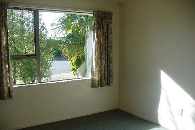 Photo of property in 24 Fife Crescent, Tamatea, Napier, 4112