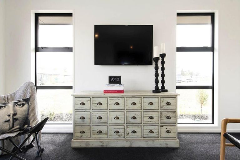 Photo of property in 1/89 Royal Road, Massey, Auckland, 0614