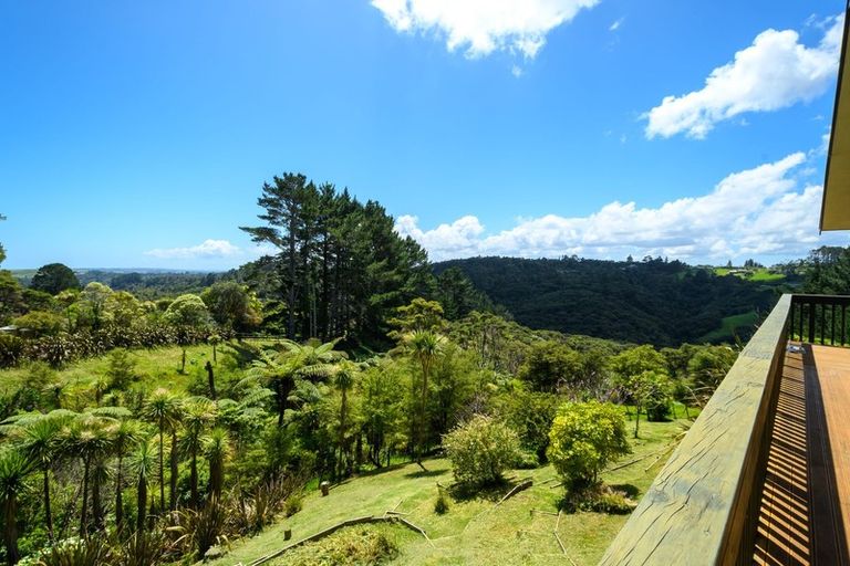 Photo of property in 394a Wairere Road, Waitakere, Auckland, 0782