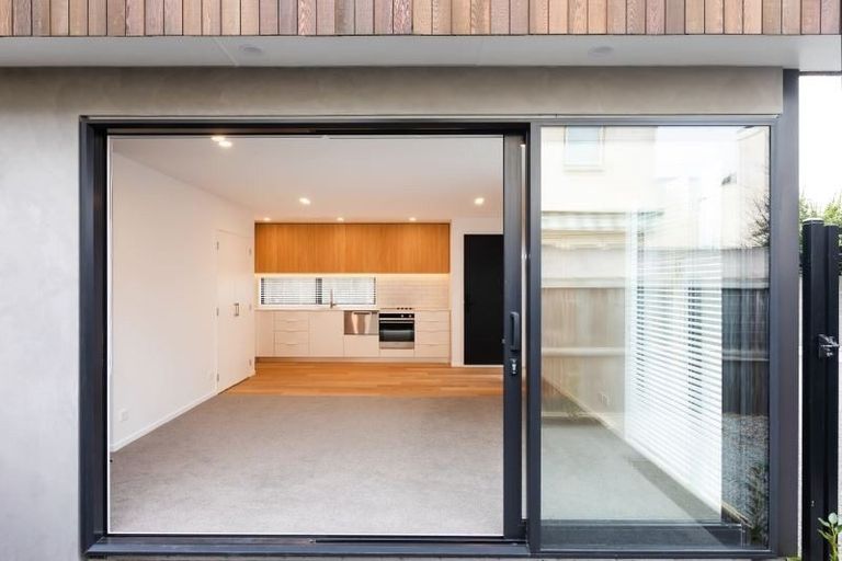 Photo of property in 4/126 Rugby Street, Merivale, Christchurch, 8014