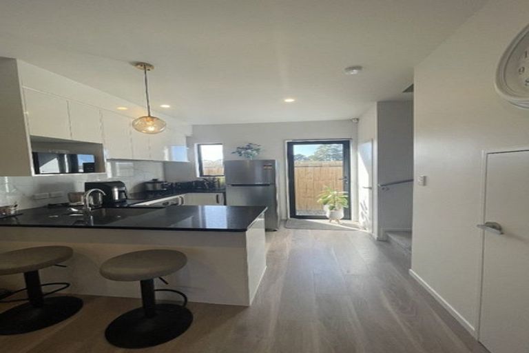 Photo of property in 29/36 Westgate Drive, Westgate, Auckland, 0614
