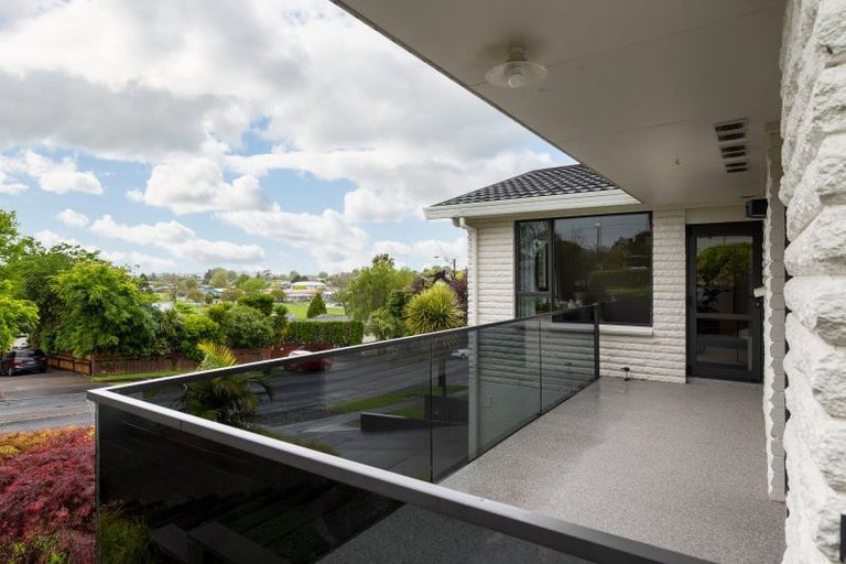 Photo of property in 17 Maple Avenue, Dinsdale, Hamilton, 3204