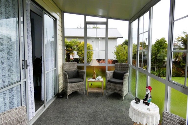 Photo of property in 22 Roebuck Street, Westport, 7825