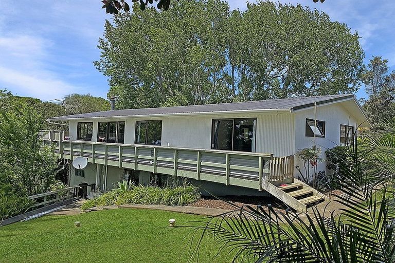 Photo of property in 63 Landing Road, Kerikeri, 0230