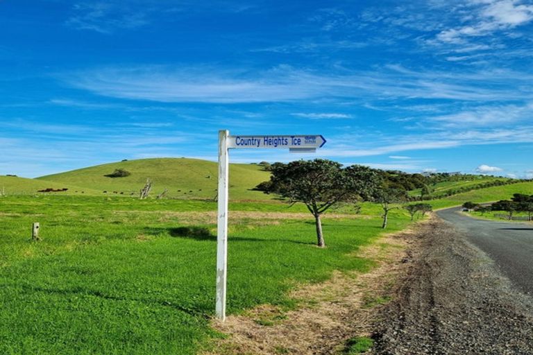 Photo of property in 6 Country Heights Terrace, Kaiwaka, 0573