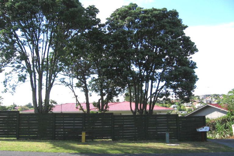 Photo of property in 25 Compton Street, Hillcrest, Auckland, 0627