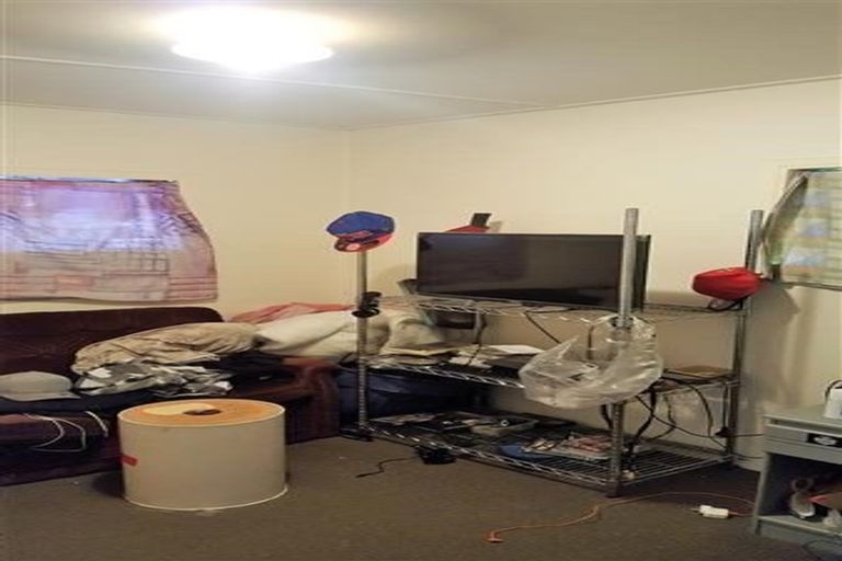 Photo of property in 13 Chelburn Crescent, Mangere East, Auckland, 2024