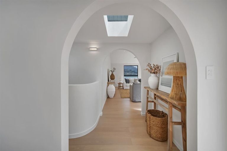 Photo of property in 7 Reserve Terrace, Lyttelton, 8082