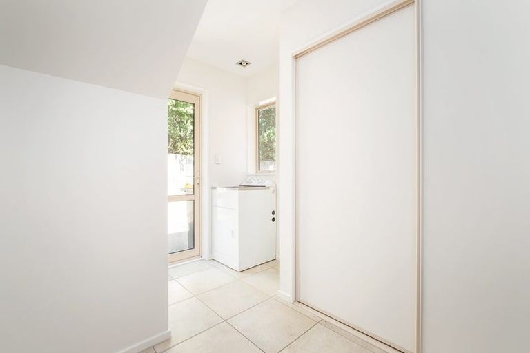 Photo of property in 22b Taupata Street, Redcliffs, Christchurch, 8081