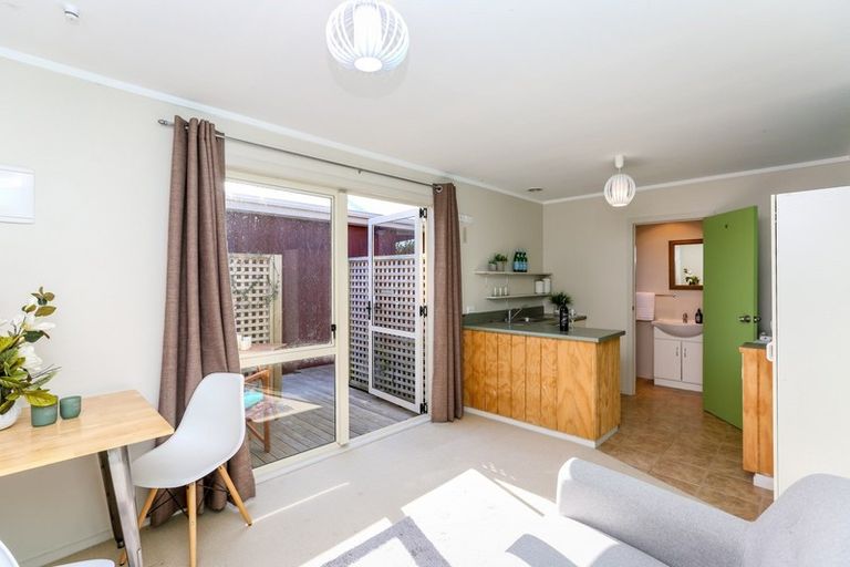 Photo of property in 19 Cumming Street, Okato, 4335