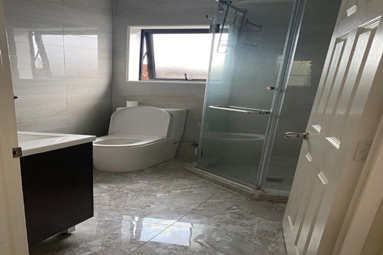 Photo of property in 109 Everglade Drive, Totara Heights, Auckland, 2105