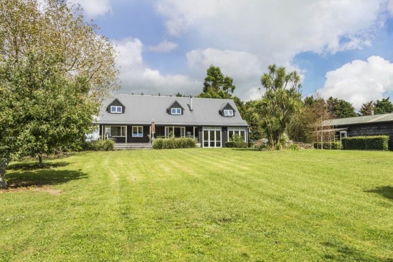 Photo of property in 370b Clarks Beach Road, Clarks Beach, Pukekohe, 2679