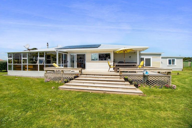 Photo of property in 3624 Eltham Road, Opunake, 4682