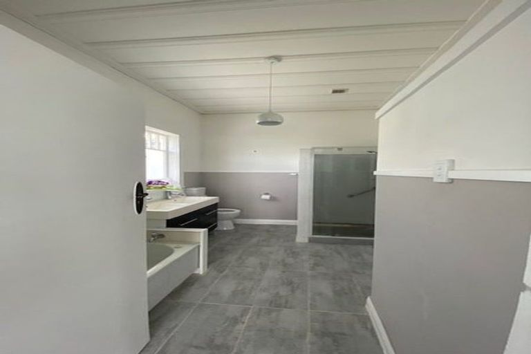Photo of property in 63 Kauika Road, Avenues, Whangarei, 0110