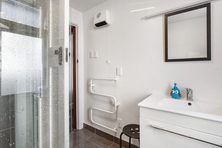 Photo of property in 61 Langdons Road, Papanui, Christchurch, 8053