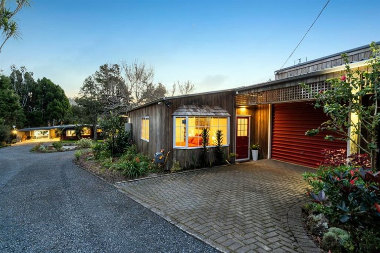 Photo of property in 93 Christian Road, Swanson, Auckland, 0614