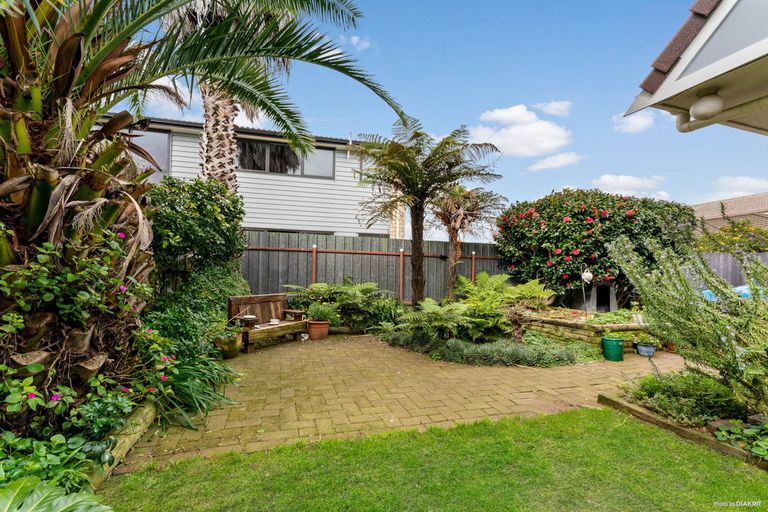 Photo of property in 4/87 Victoria Road, Papatoetoe, Auckland, 2025