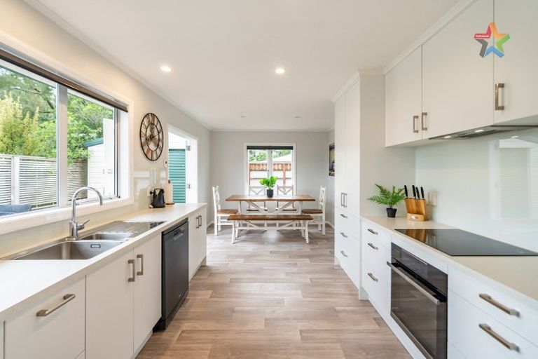 Photo of property in 66 Thomas Street, Stokes Valley, Lower Hutt, 5019