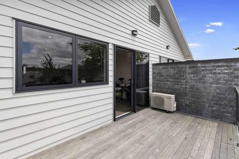 Photo of property in 8/16 Jones Crescent, Melville, Hamilton, 3206