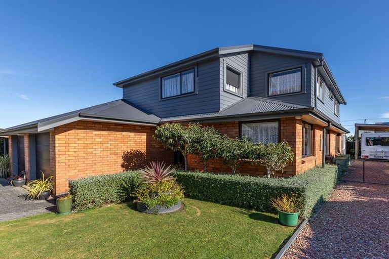 Photo of property in 14 Loris Place, Karoro, Greymouth, 7805