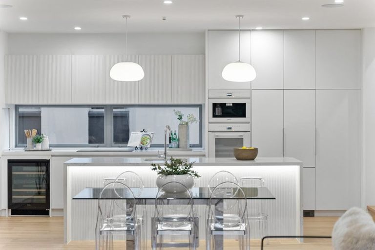 Photo of property in 24a Patteson Avenue, Mission Bay, Auckland, 1071