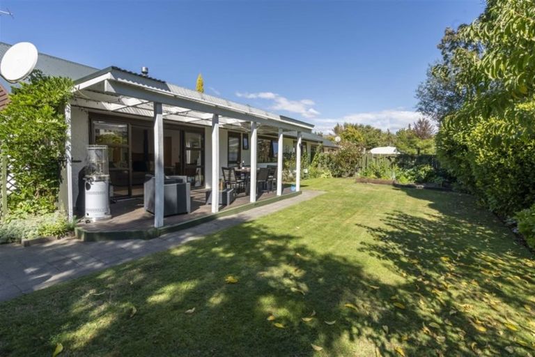 Photo of property in 15b Rata Street, Wanaka, 9305