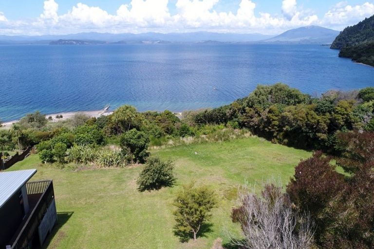Photo of property in 18 Te Amio Place, Kuratau, Turangi, 3381