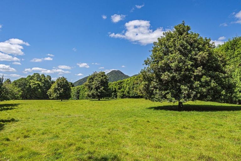 Photo of property in 8 Old Loop Road, Ngararatunua, Whangarei, 0176