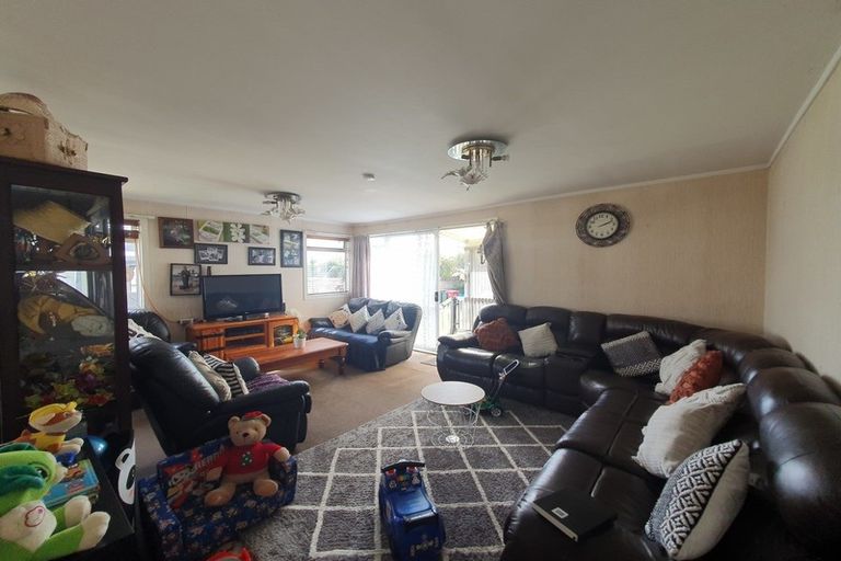 Photo of property in 37 Wymondley Road, Otara, Auckland, 2025