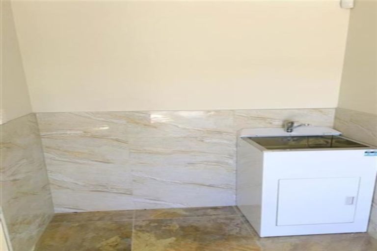 Photo of property in 1 Takahe Avenue, Takanini, 2112