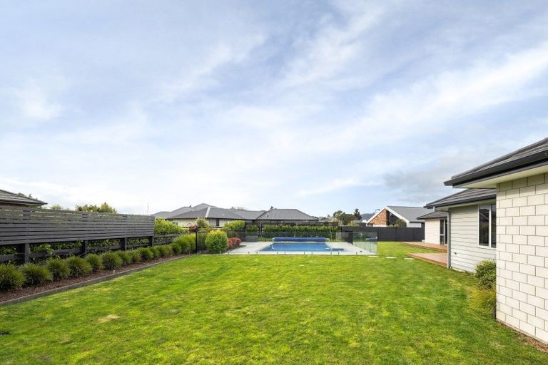 Photo of property in 39 Mike Smith Drive, Cambridge, 3434