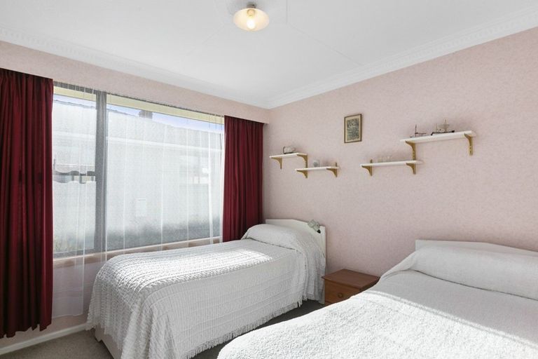 Photo of property in 13 Oxford Street, Holmes Hill, Oamaru, 9401